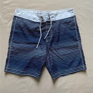 Gap Men’s Navy Blue and White Striped Board Shorts Size Medium